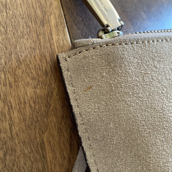 Michael Kors Clutch | Wristlet - Picture 6 of 6